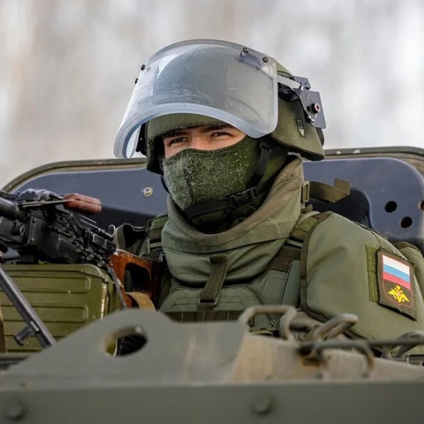 Женя Петренко